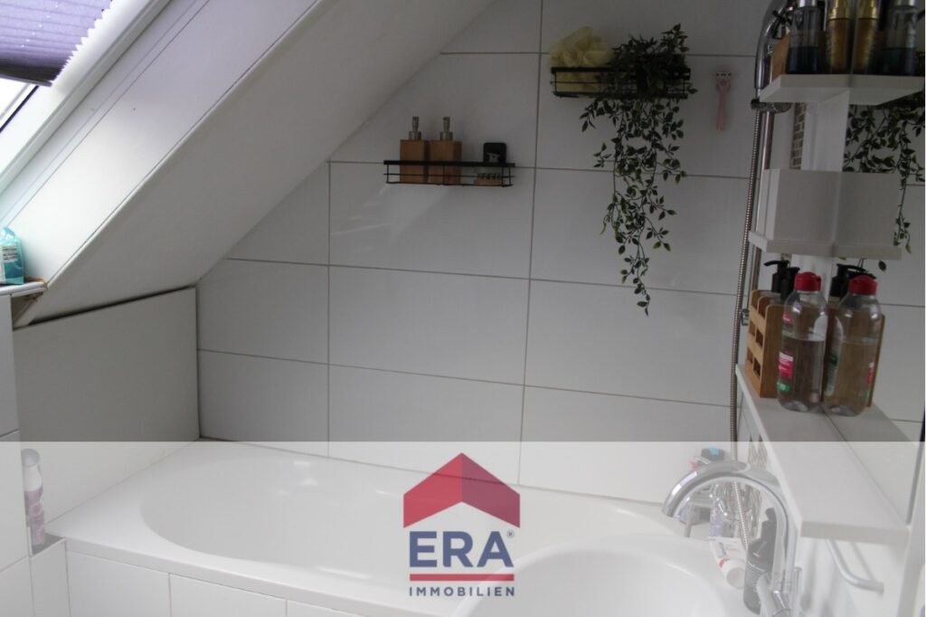 DG-Wohnung (4) Badezimmer