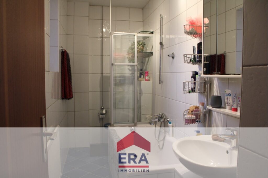 Badezimmer EG